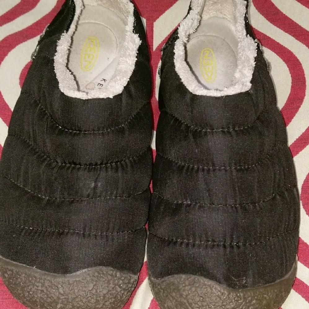 Keen Cushe slip on